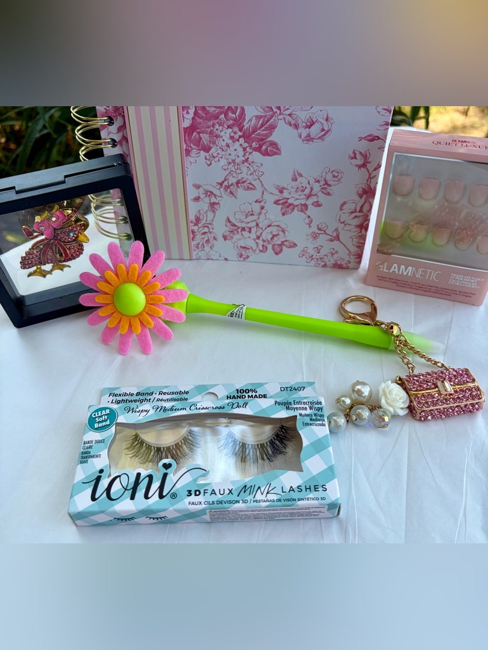 💝NWT LAURA ASHLEY & More BREAST CANCER AWARENESS GIFT BUNDLE💝 - Picture 9 of 16